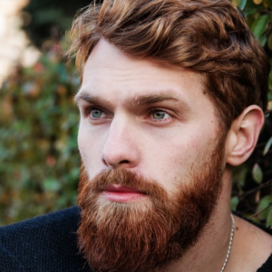 Cómo hacer crecer el vello y cabello utilizando Minoxidil