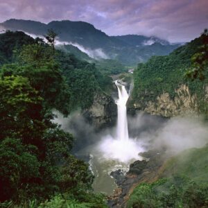 Ecuador reduce la zona de extracción de petróleo en el Amazonas