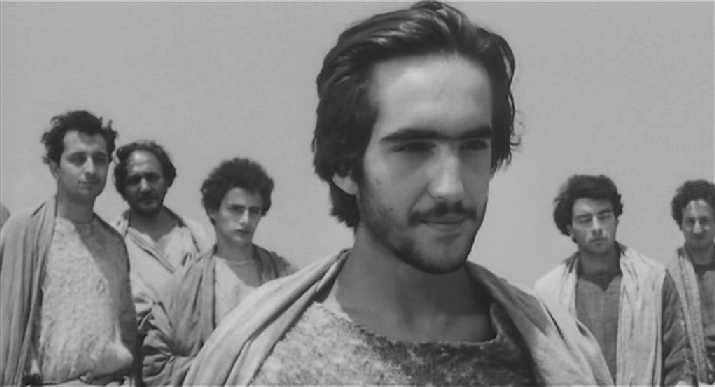 El actor español Enrique Irazoqui en El Evangelio según San Mateo de Pasolini