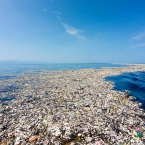 El continente de basura es ya como España, Francia y Alemania juntas