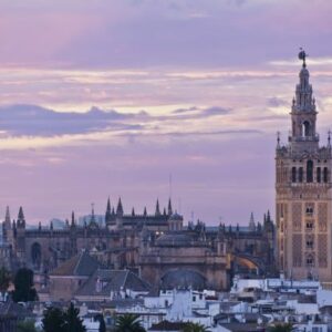 La restauración en la Giralda desvela que era roja