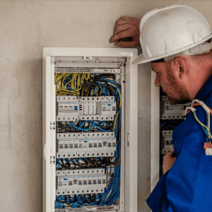 La importancia de un buen electricista