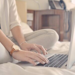 Razones por las que la psicología online continúa ganando adeptos