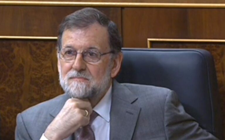 Margarita Robles a Rajoy "Ha faltado a la verdad ante los tribunales, vamos a la moción de censura"