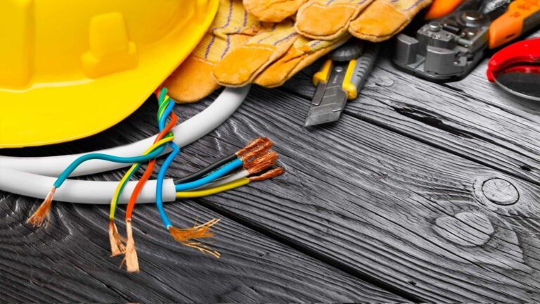 7 beneficios de comprar material eléctrico en tiendas online