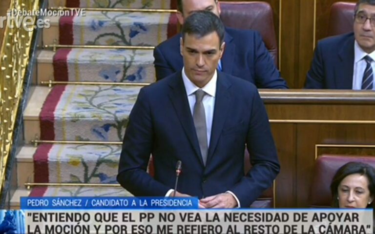 Sánchez a Rajoy: "Le deseo lo mejor en lo personal pero no puede seguir siendo presidente"