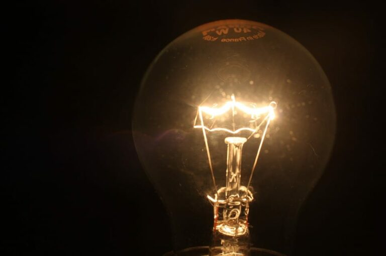 Guía práctica: ¿Cómo ahorrar en el recibo de la luz?