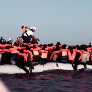 Francia acogerá a los migrantes del Aquarius que quieran ir a ese país