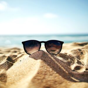 Cuida tus ojos en verano, más que nunca