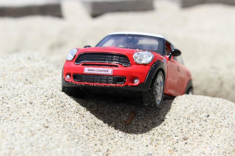Qué hacer con nuestro coche tras un accidente automovilístico