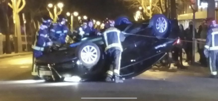 Investigan un posible disparo de bala contra un coche de Cabify