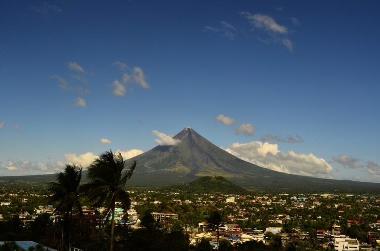 Viajar a Filipinas en la estación lluviosa, una alternativa para escapar del calor penisular