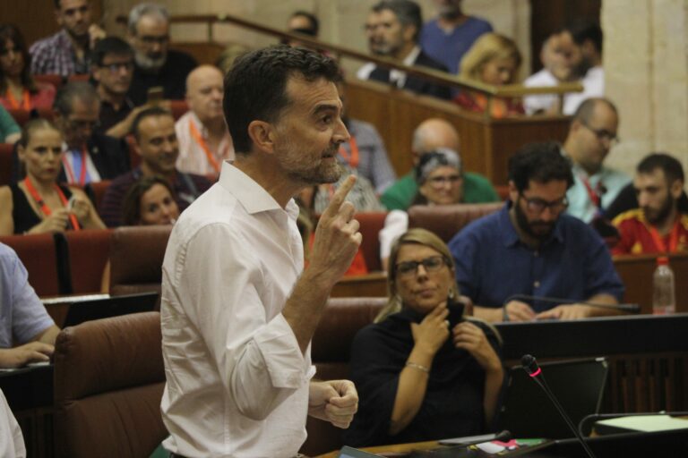 Antonio Maíllo a Susana Díaz: "usted se ha dedicado a su carrera personal"