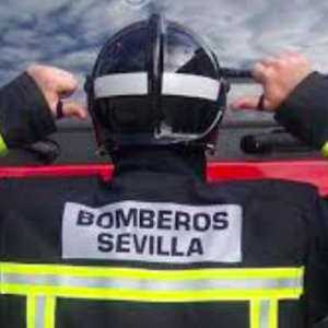 El Ayuntamiento de Sevilla (PSOE) exige pagar 115 euros por una llamada a los bomberos