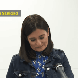 Dimite la Ministra de Sanidad Carmen Montón por su máster en la Rey Juan Carlos