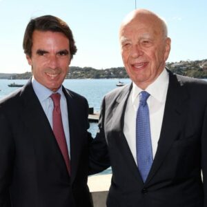 Aznar media en la compra para su jefe, el magnate Murdoch, de 'El Mundo'