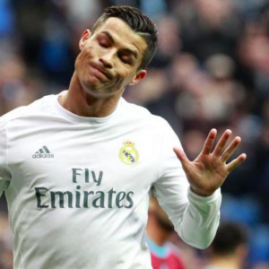 Acusan a Cristiano Ronaldo de violar a una modelo y pagar a cambio de su silencio