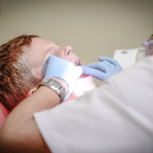 ¿Cómo funciona el plan de asistencia dental gratuito de la Junta de Andalucía?