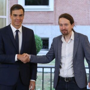 El Gobierno limitará los precios de los alquileres como pactó con Unidos Podemos