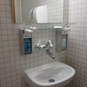 Baños públicos sucios y olvidados: más allá de una mala carta de presentación