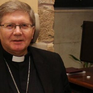 Un obispo que ocultó abusos será el responsable de la comisión antipederastia de la Iglesia