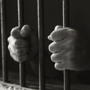 Piden casi cinco años de cárcel para un hombre por robar un bocadillo