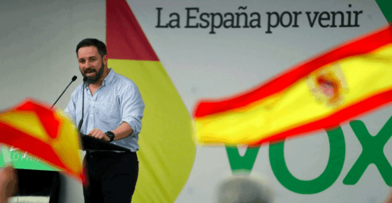 Así celebró una imbécil la muerte de 4 jóvenes de Podemos