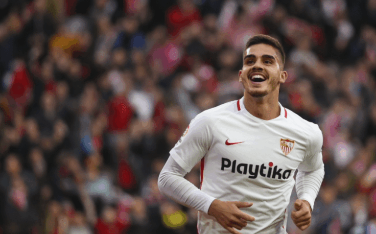 El Sevilla FC, líder en solitario de LaLiga tras vencer al Valladolid por 1 a 0