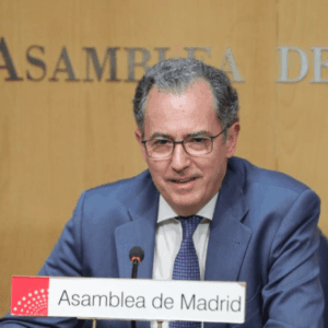 El PP vuelve a insultar a los andaluces: "Son una máquina de extender la mediocridad"