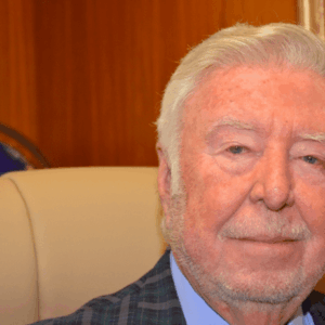 Muere el presidente de la Fundación Caja Rural mientras daba una conferencia en Córdoba