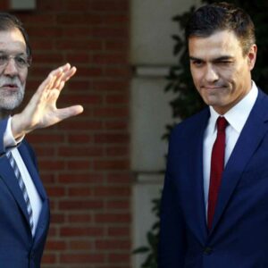 Destapan el pacto bipartidista para salvar a Rajoy de las 'bombas' de Bárcenas durante la moción de censura