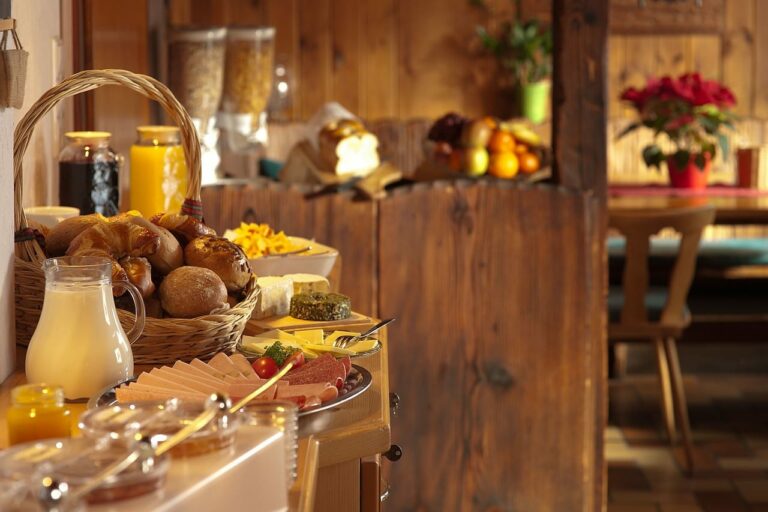 ¿Cómo gestionar eficientemente el restaurante de un hotel?