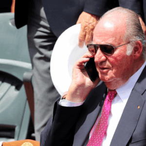 Denuncian al rey Juan Carlos I por montar un "grupo criminal" con Corinna, Villarejo y el CNI