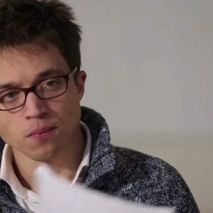 Íñigo Errejón: "lo irresponsable es ceder las banderas a los reaccionarios"