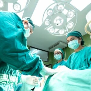 La reducción de mamas se alza como intervención estética que más crece