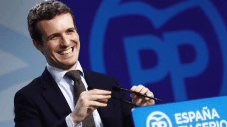 Pablo Casado a los independentistas: "Dejen en paz a los niños, dejen de adoctrinarles"