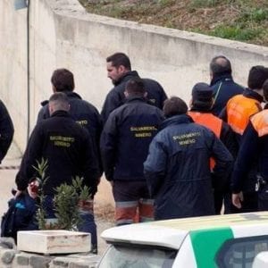 La brigada minera avanza más de un metro y medio de los 3,8 que les separan de Julen