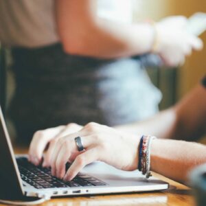 ¿Marketing online o marketing offline?