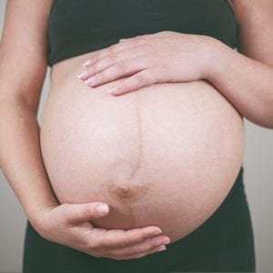 Crisis Maternidad Subrogada en Ucrania: Canadá y EEUU + Seguros