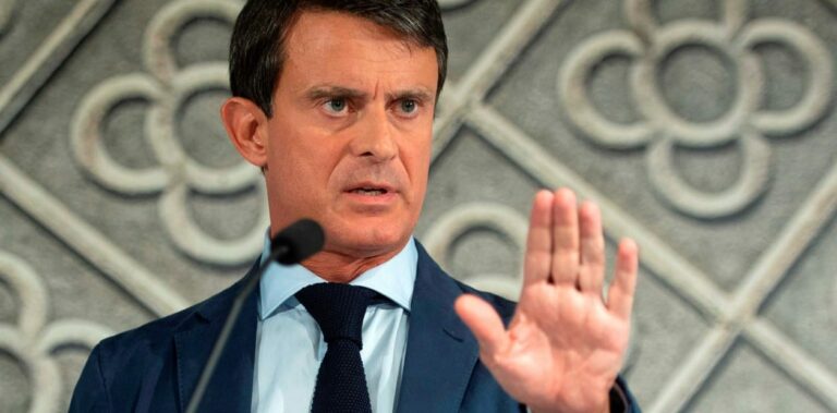 Manuel Valls se descuelga de la manifestación de Barcelona de C's, VOX y el PP