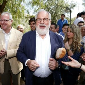 La "sociedad pantalla" de la familia de Miguel Arias Cañete no especifica quienes son sus accionistas