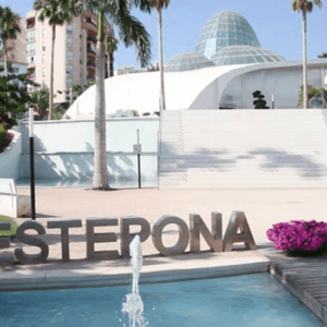 Un británico mata a su mujer a puñaladas en Estepona e intenta suicidarse