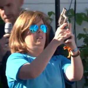Saénz de Santamaría socia del bufete de Cuatrecasas, que se libró de la cárcel por un pacto con Fiscalía y Abogacía del Estado bajo su mandato