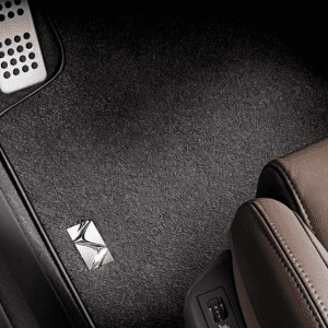 La importancia del uso de alfombrillas en el coche