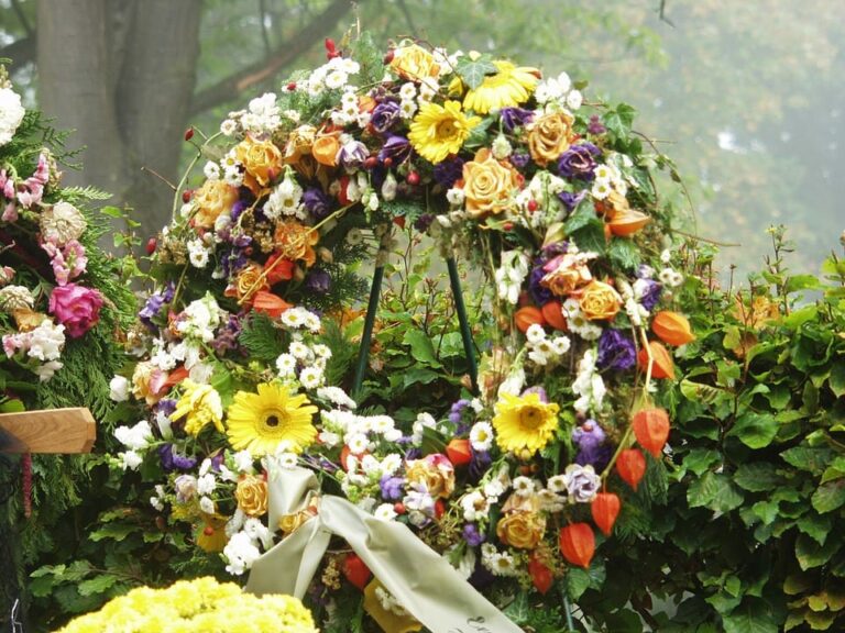 Las coronas funerarias y cómo elegir la más adecuada para cada ocasión
