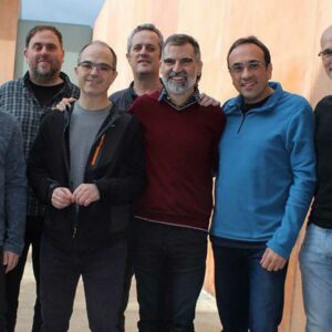 La mayoría absoluta pasaría a 174 escaños si los diputados independentistas encarcelados son suspendidos por el Supremo