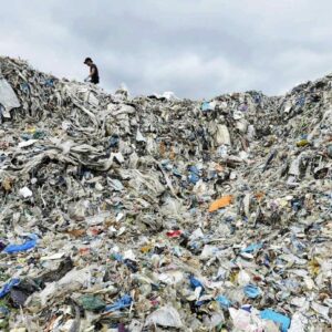 España se entierra en basura alcanzando cifras de récord a nivel europeo