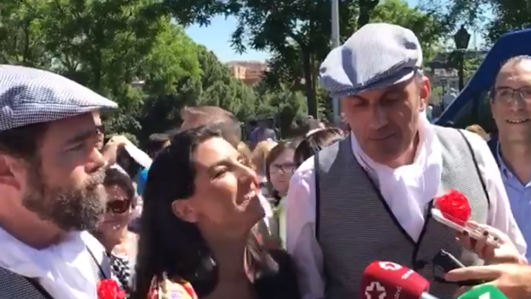 "Madrid, Madrid, Madrid, Carmena ya poco te queda aquí" el chotis que se le ha ocurrido a VOX y han cantado sus dirigentes