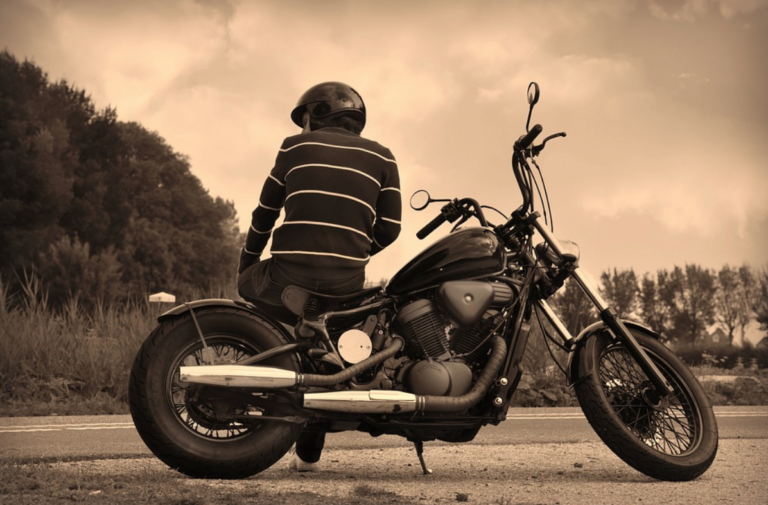 Utiliza accesorios para renovar tu moto y disfruta de ella como si fuese nueva