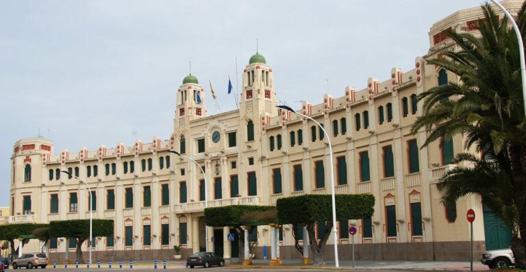 Roban discos duros de cámaras y ordenadores del Palacio de la Asamblea de Melilla justo cuando el PP se va
